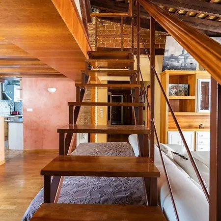 Apartment Lujoso Duplex En El Corazon De